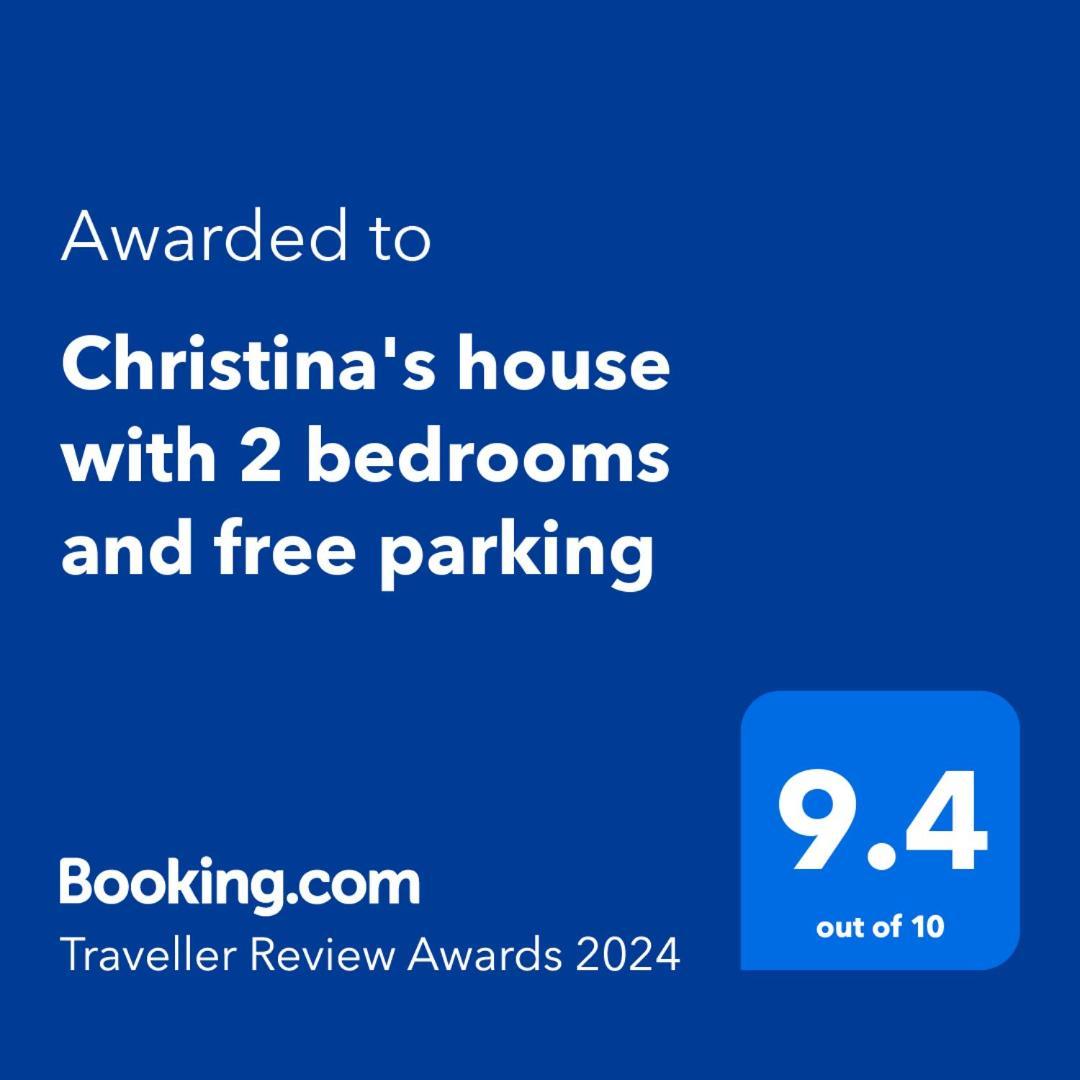 Christina'S House With 2 Bedrooms And Free Parking Gjirokastër Eksteriør bilde