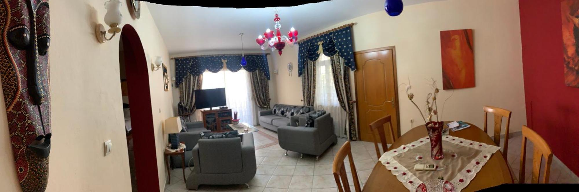 Christina'S House With 2 Bedrooms And Free Parking Gjirokastër Eksteriør bilde